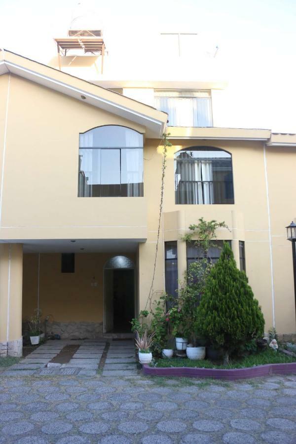Hostal Mochileros 塔克纳 外观 照片